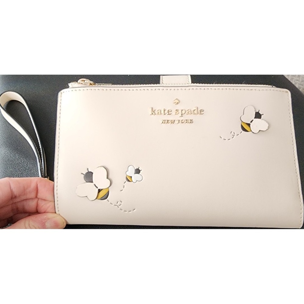 Kate Spade New York Honey Bee Leather Phone Wallet Wristlet – Parchment/Yellow